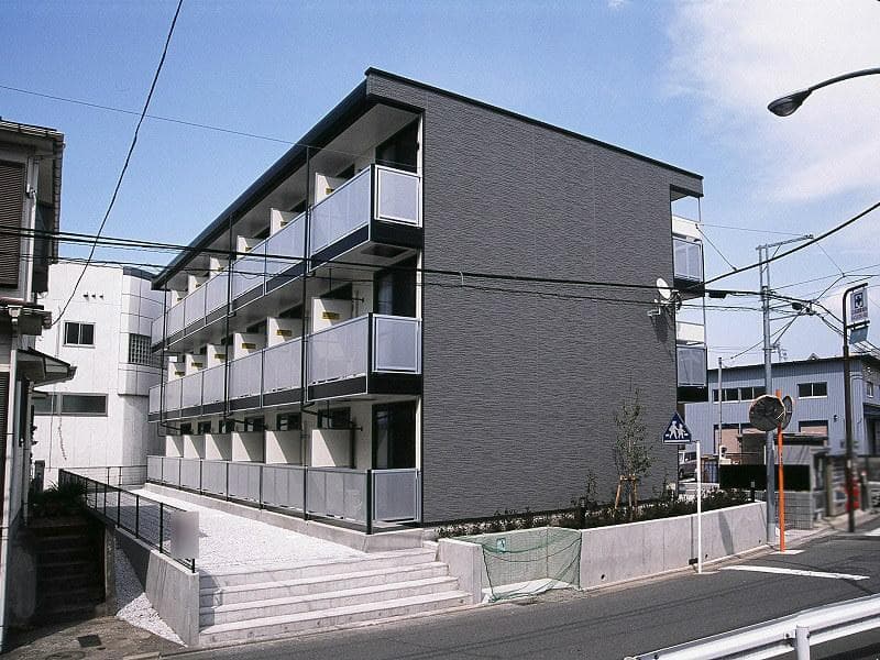 Main exterior of leopalace Route 1 Kaede