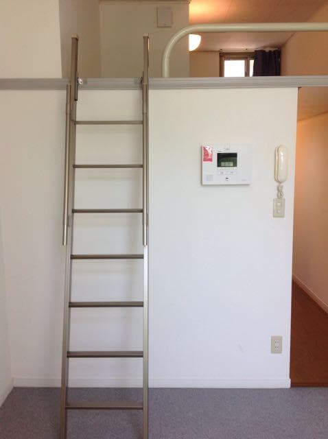 Room image 9