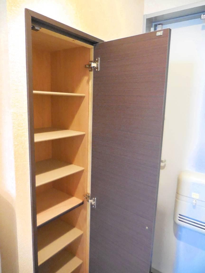 Room image 11