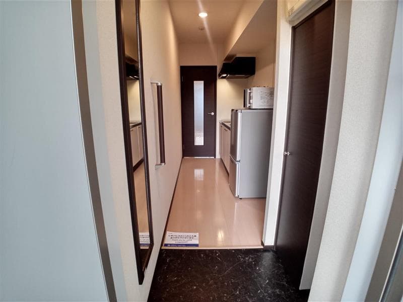 Room image 11