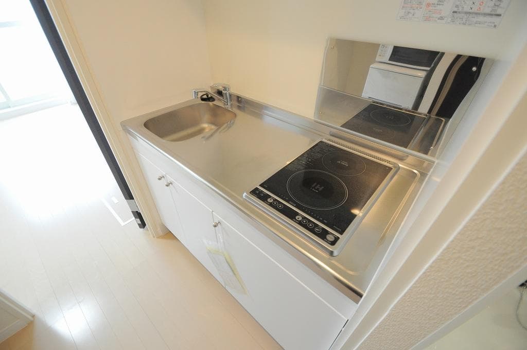 Room image 11