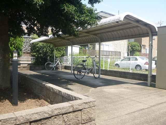 Room image 13