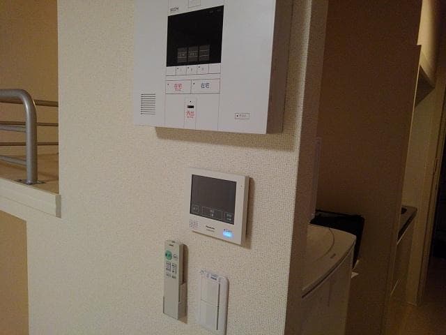 Room image 8