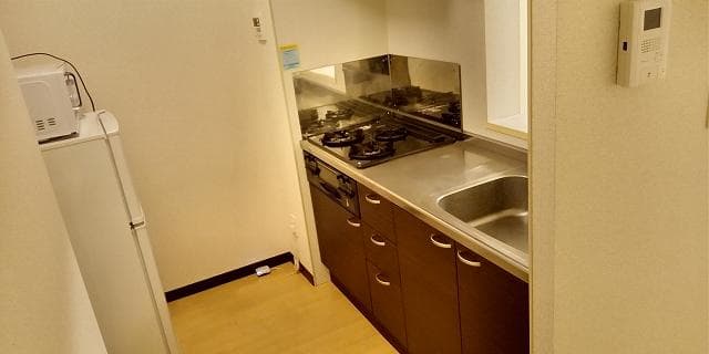 Room image 8