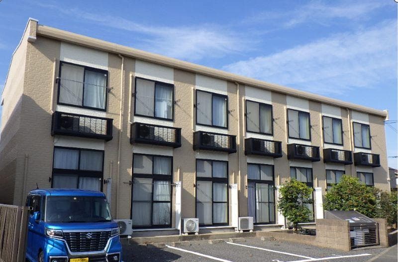 Main exterior of leopalace Shinonome
