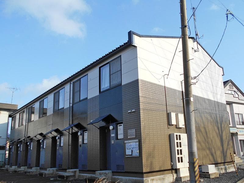 Main exterior of leopalace Seven