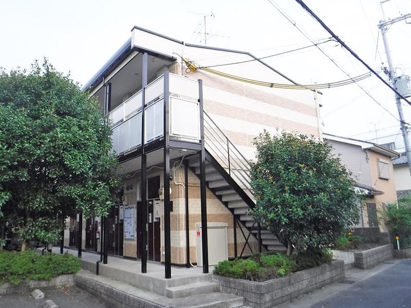 Main exterior of leopalace Uji Iseda
