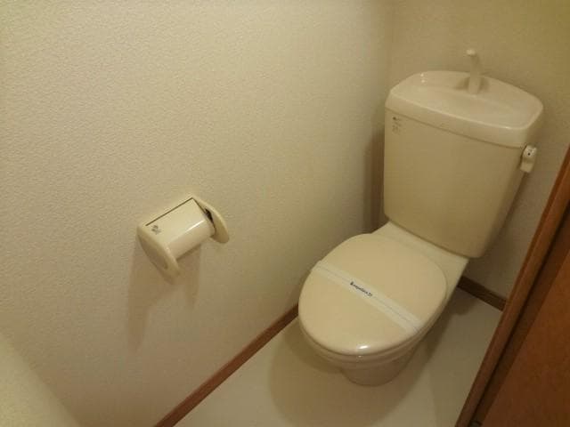 Room image 13