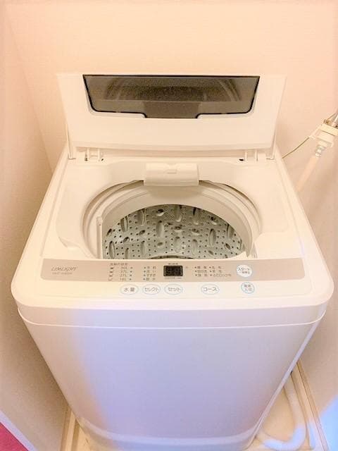 Room image 11