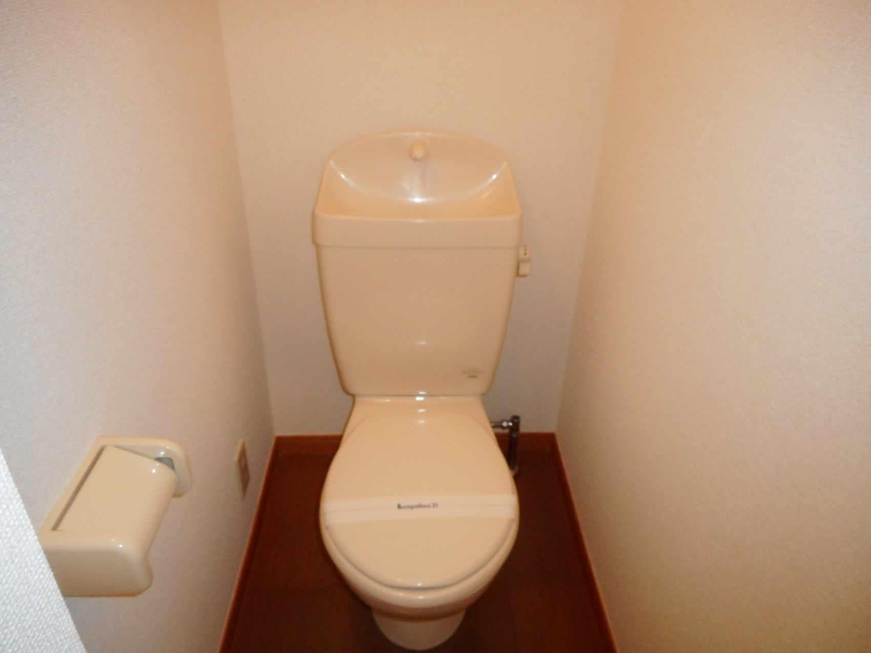 Room image 10