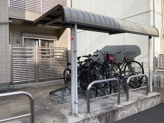 Room image 11