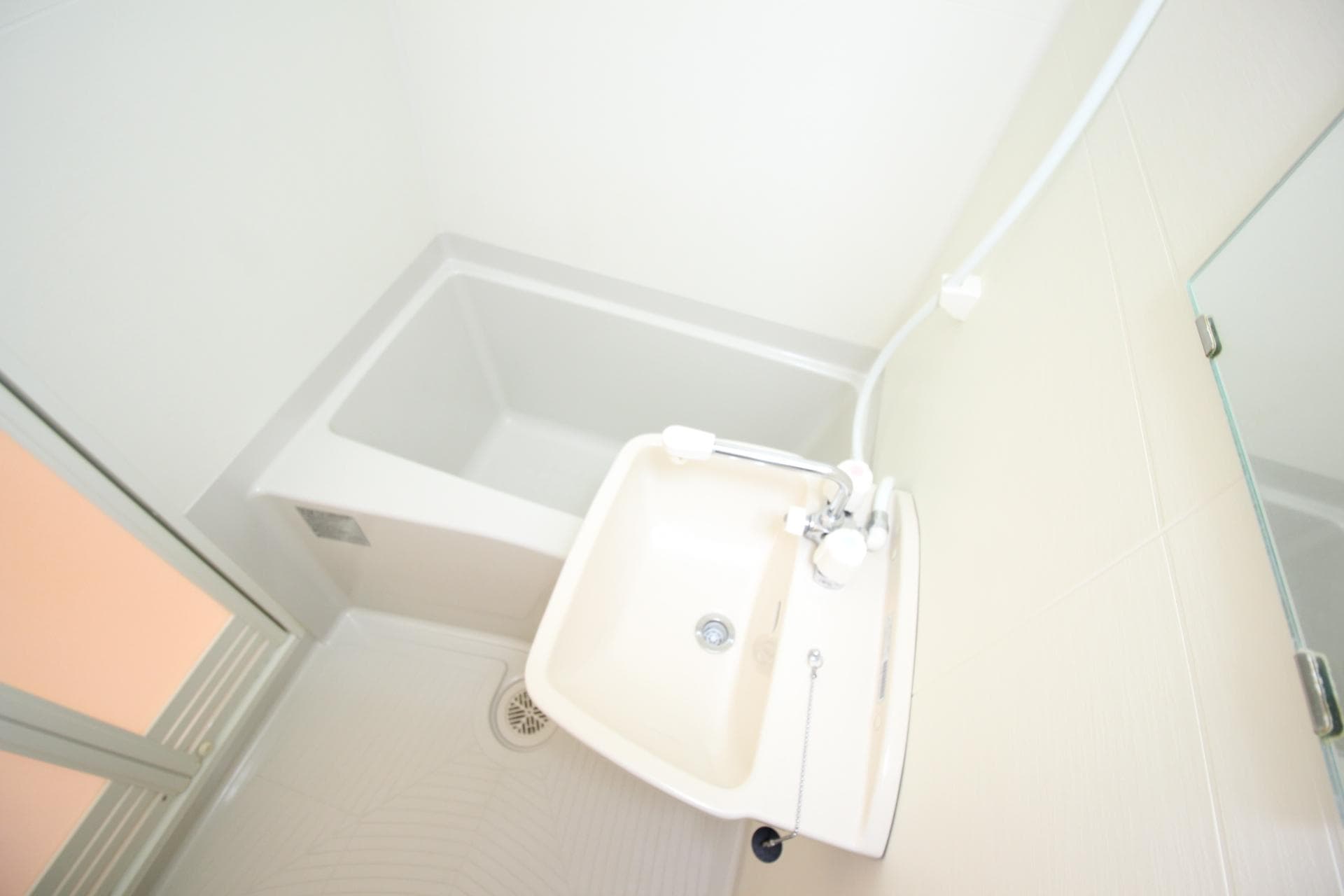 Room image 13