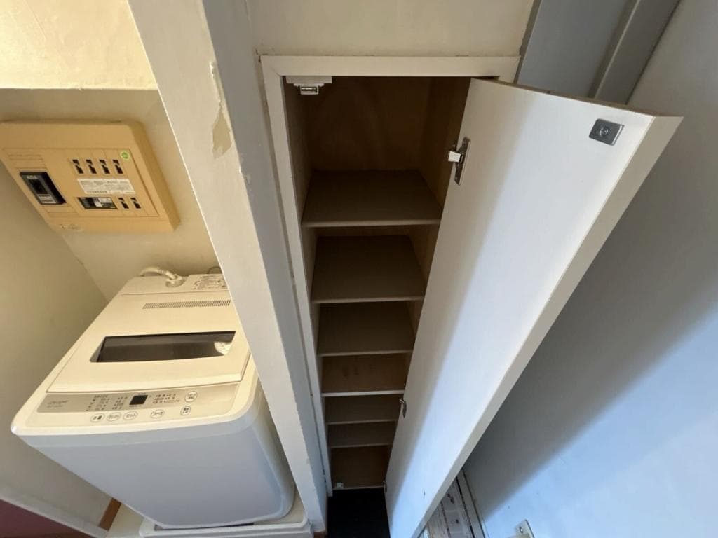 Room image 13