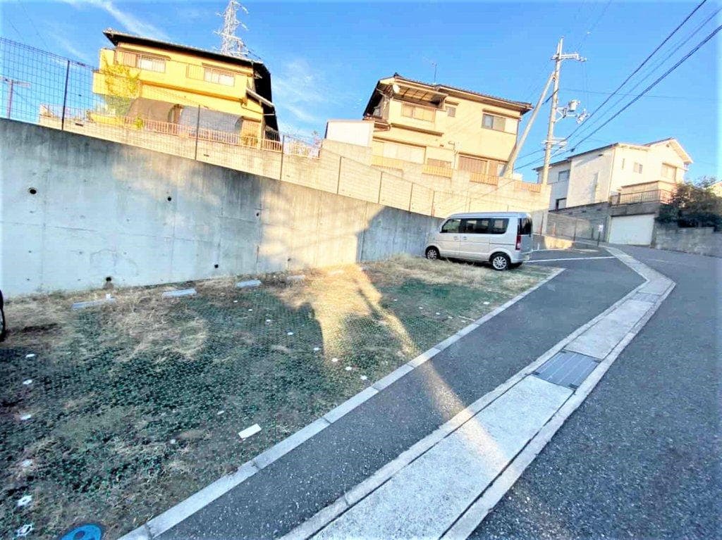 Room image 16