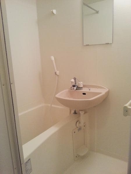 Room image 10
