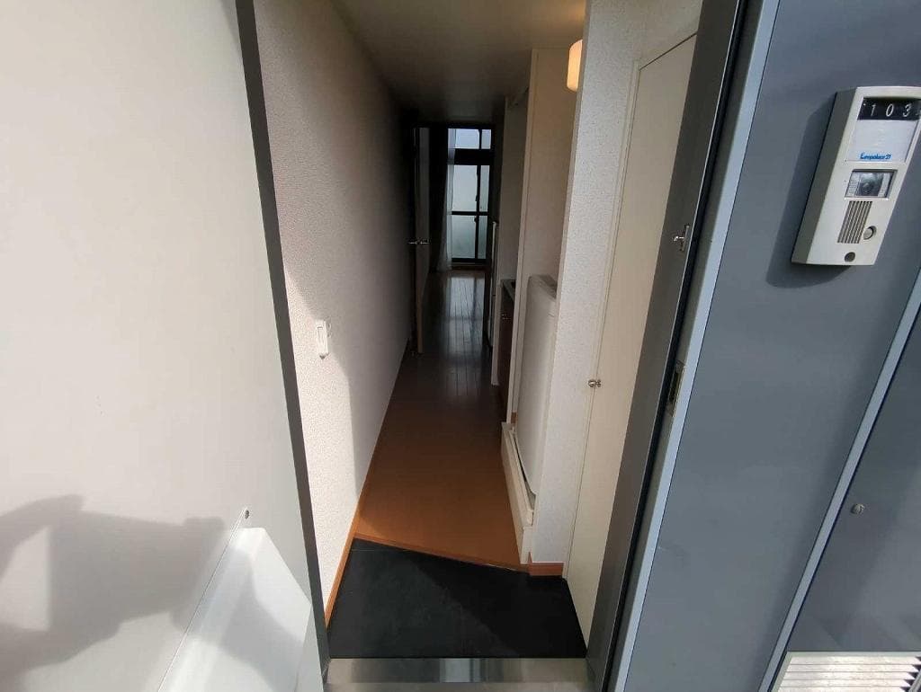 Room image 14