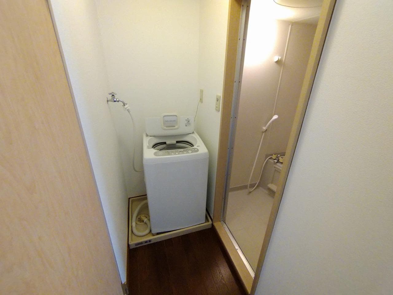 Room image 15