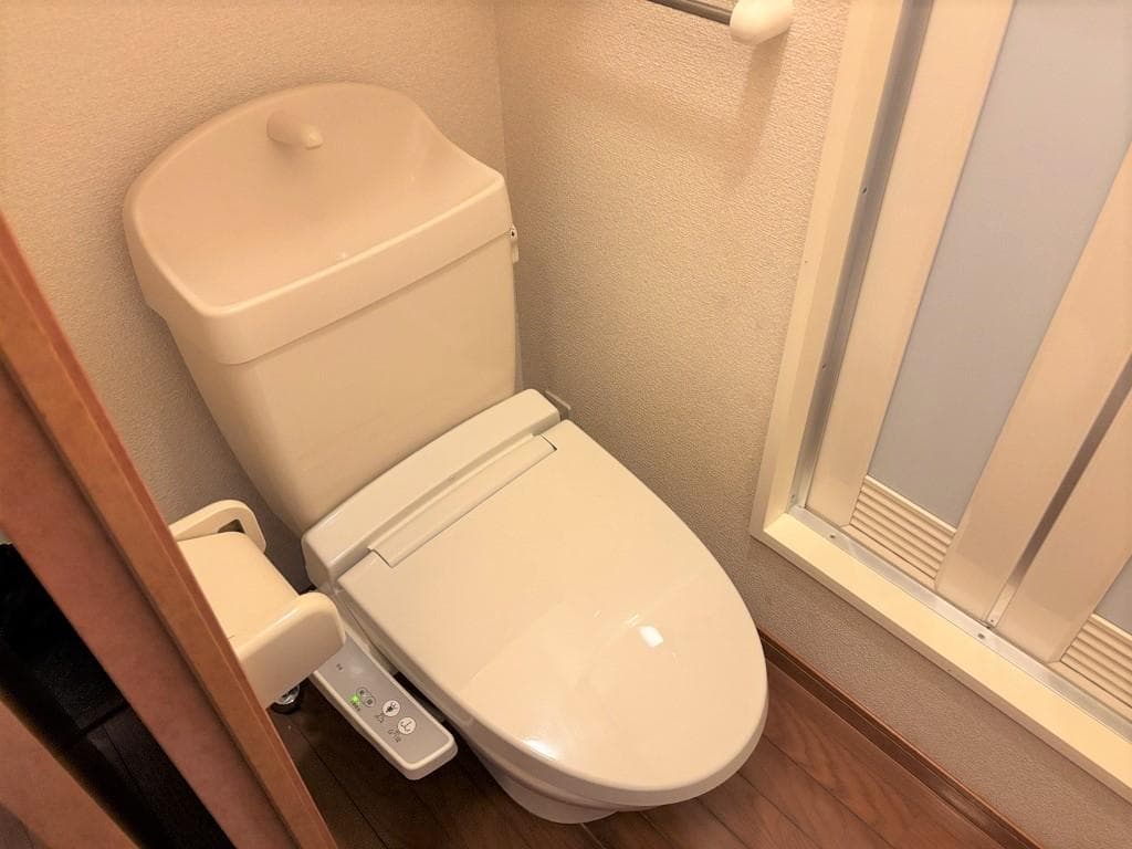 Room image 12