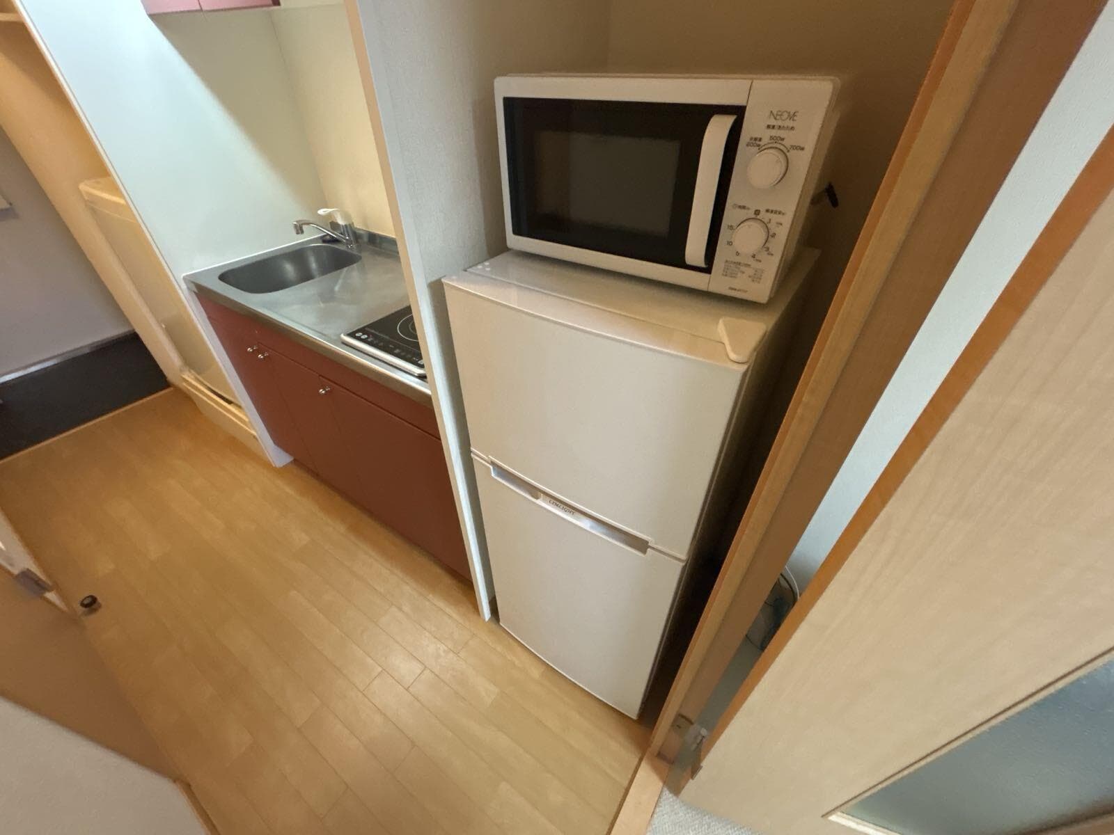 Room image 8