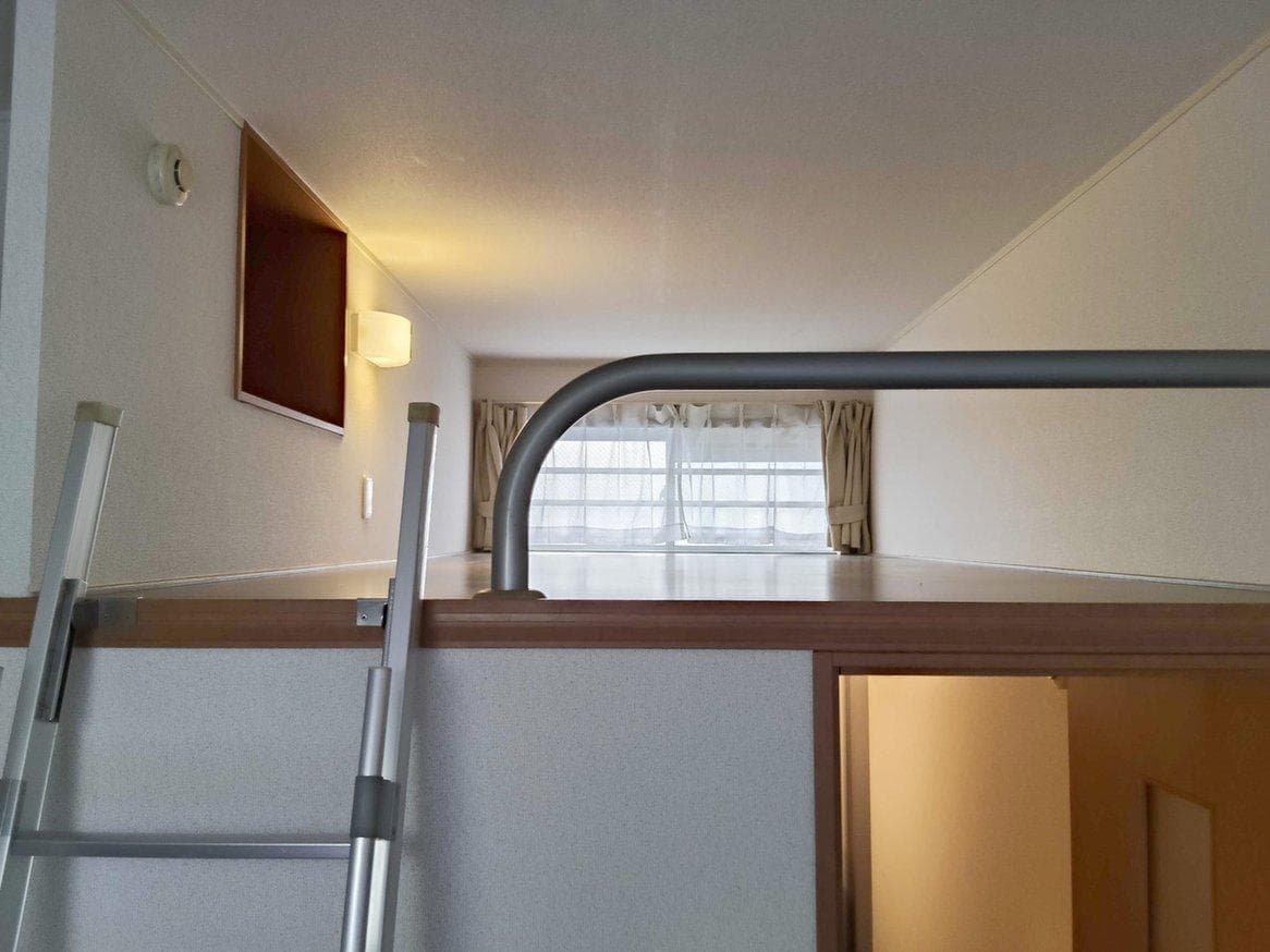 Room image 10