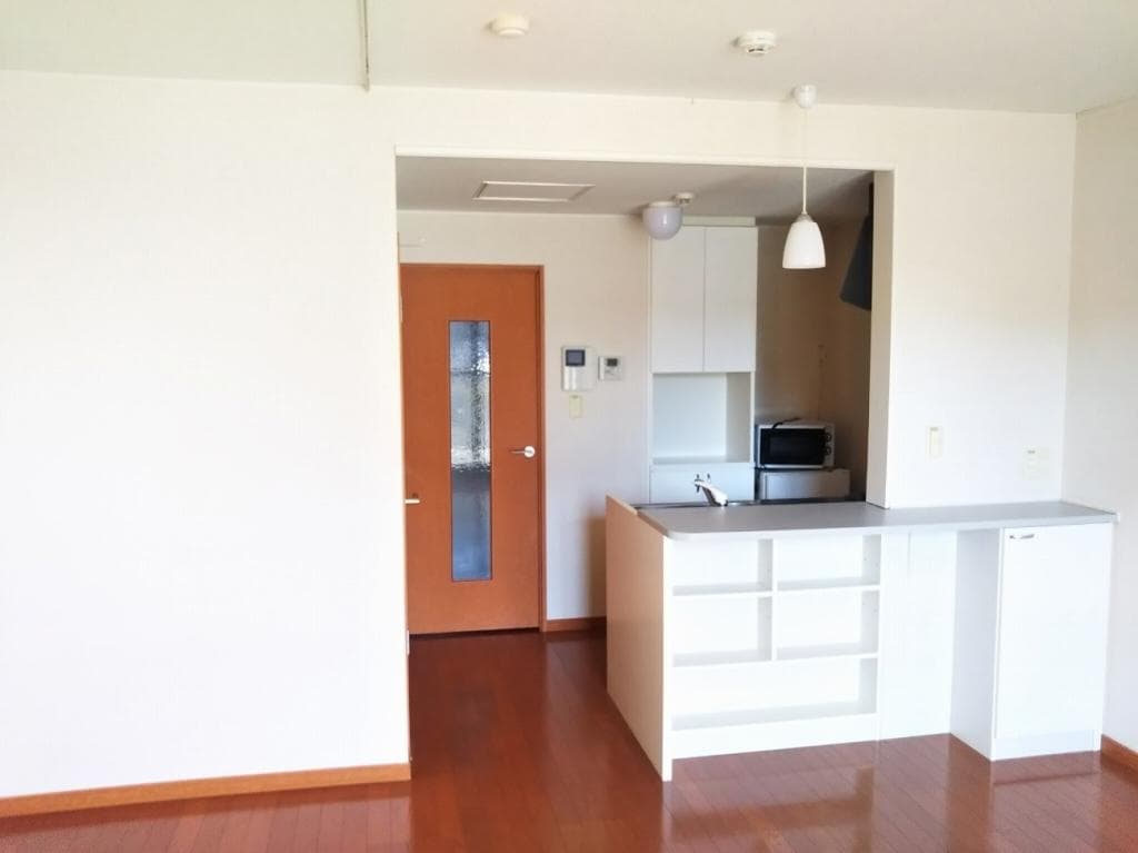 Preview interior of leopalace Seira c