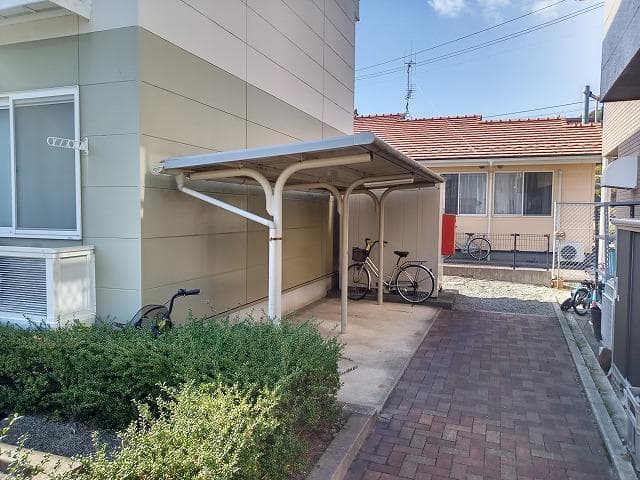 Room image 13