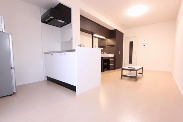 Preview interior of LEONEXT Cantabile