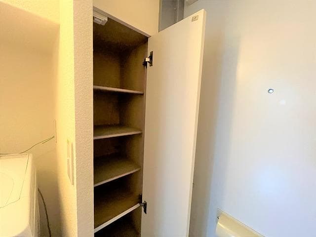 Room image 16