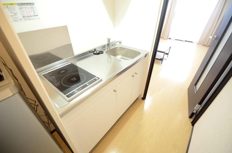 Room image 11