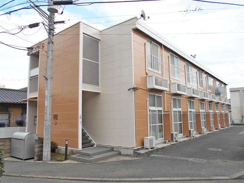 Main exterior of leopalace Oasis