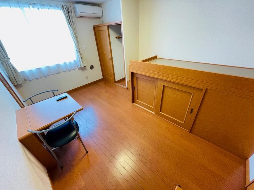 Preview interior of leopalace KEN