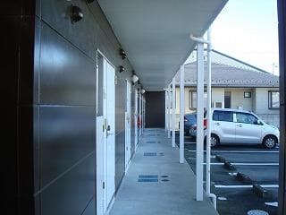 Room image 12