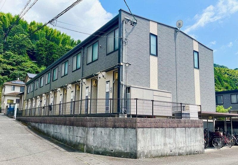 Main exterior of leopalace Sena Family I