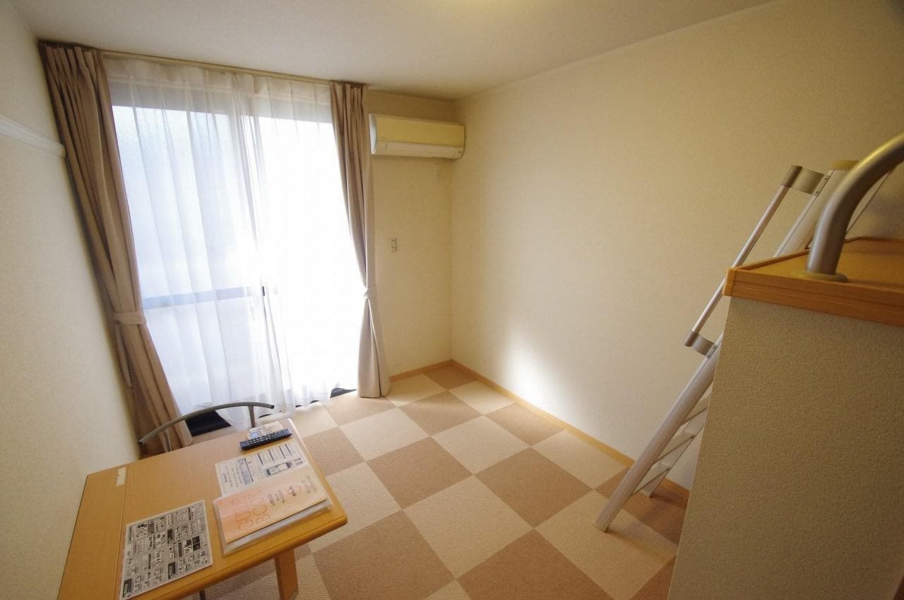 Preview interior of leopalace Saigawa