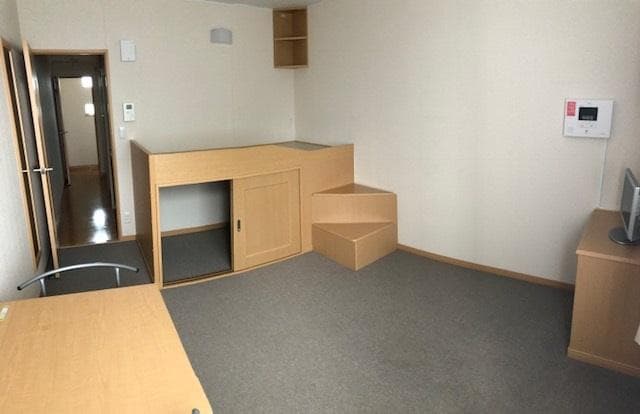 Preview interior of LEONEXT Seika