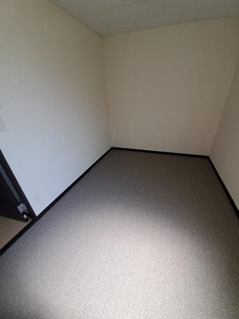 Preview interior of LEONEXT Tsutsui