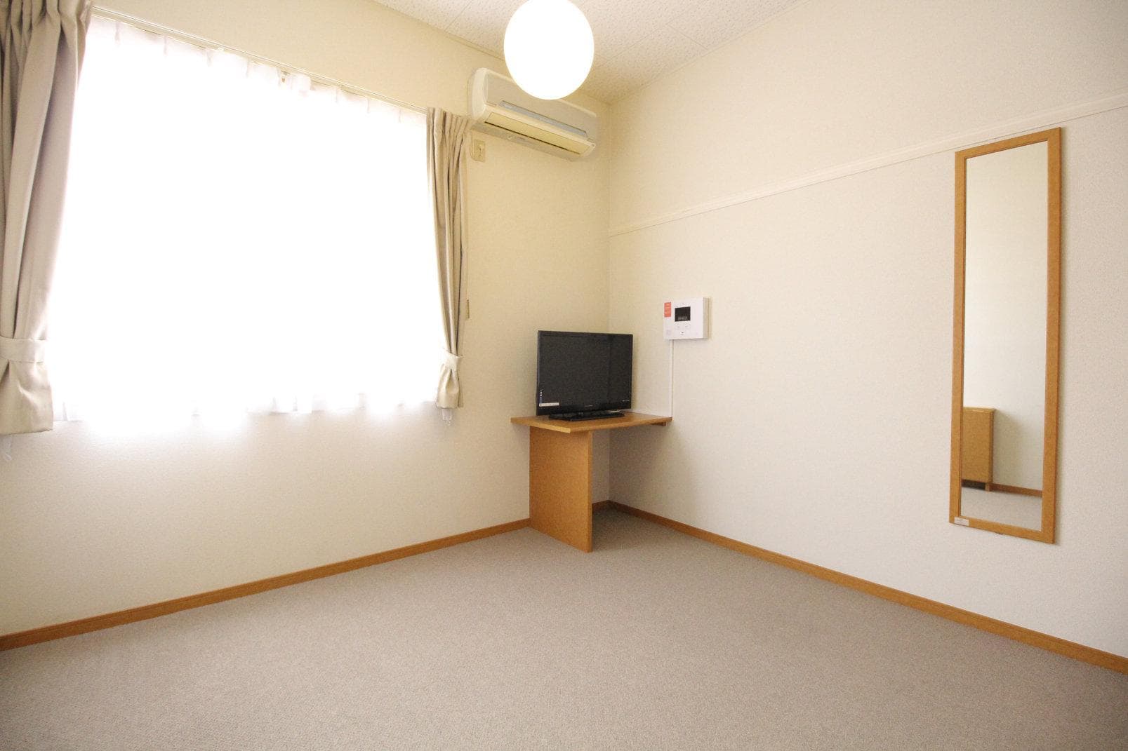 Preview interior of leopalace Nadeshikoso