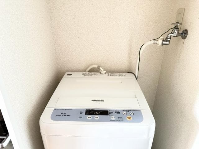 Room image 8