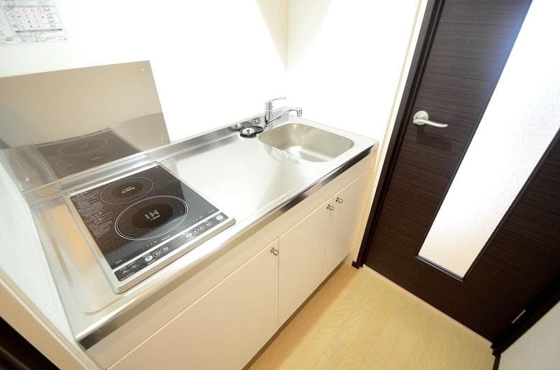 Room image 10