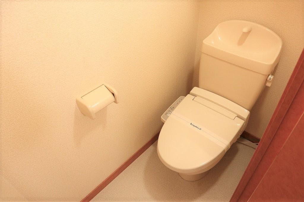 Room image 10