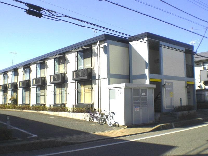 Main exterior of leopalace M&Y