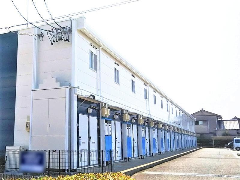 Main exterior of leopalace Kokkoma