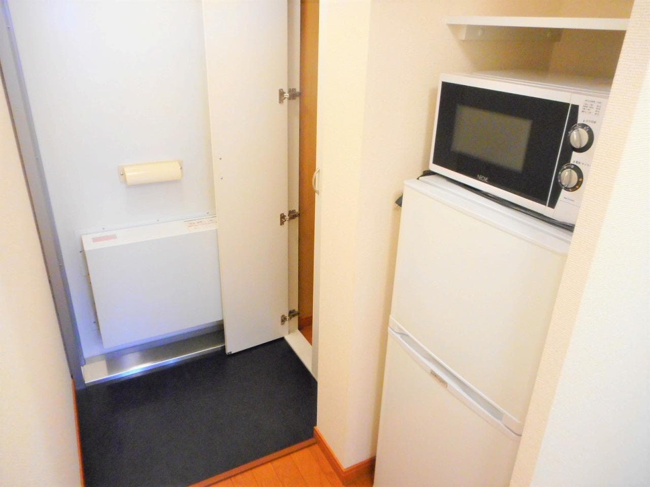 Room image 11