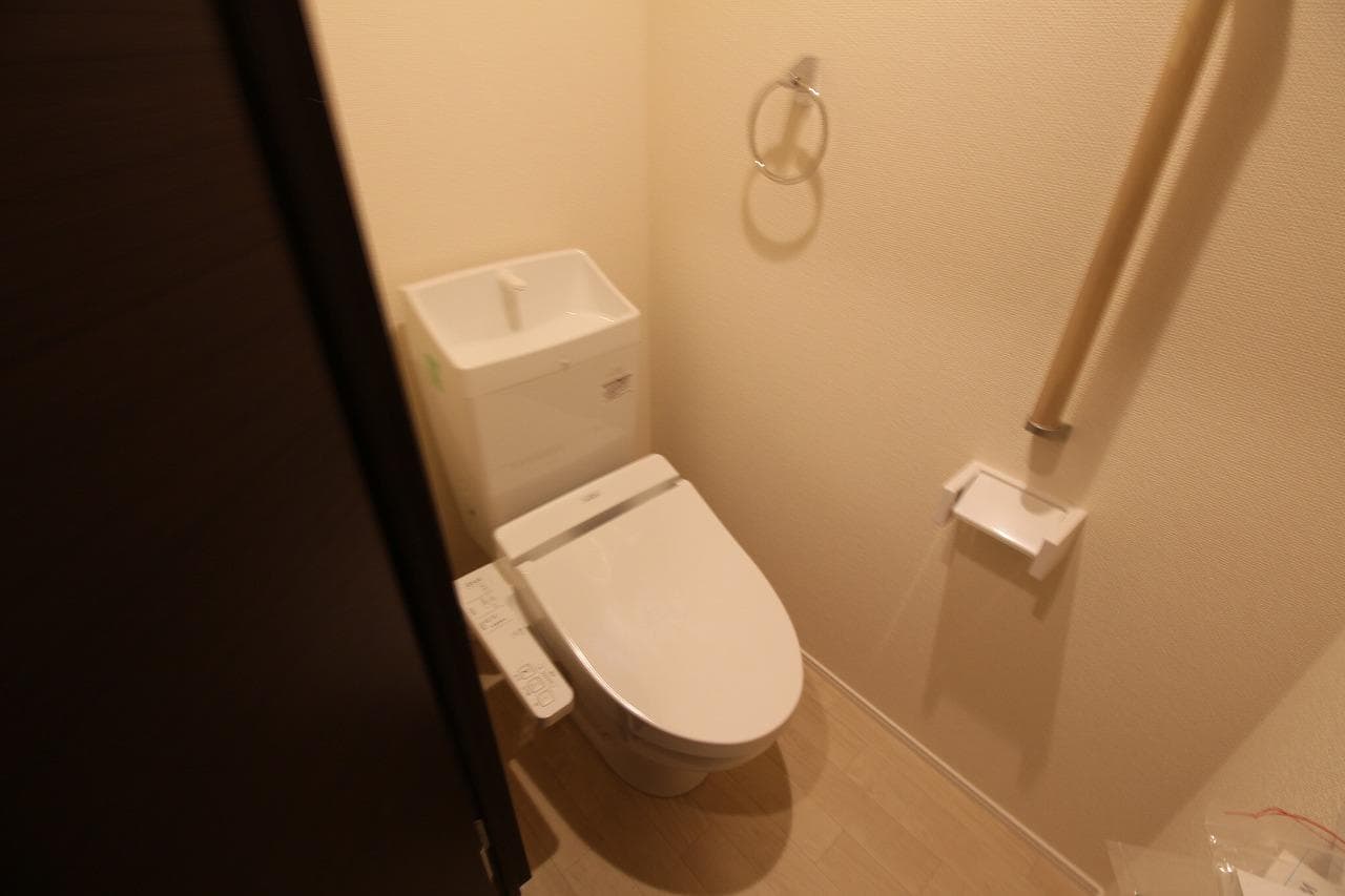 Room image 13