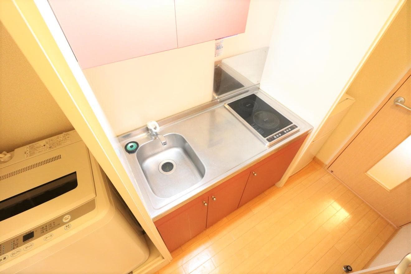 Room image 13