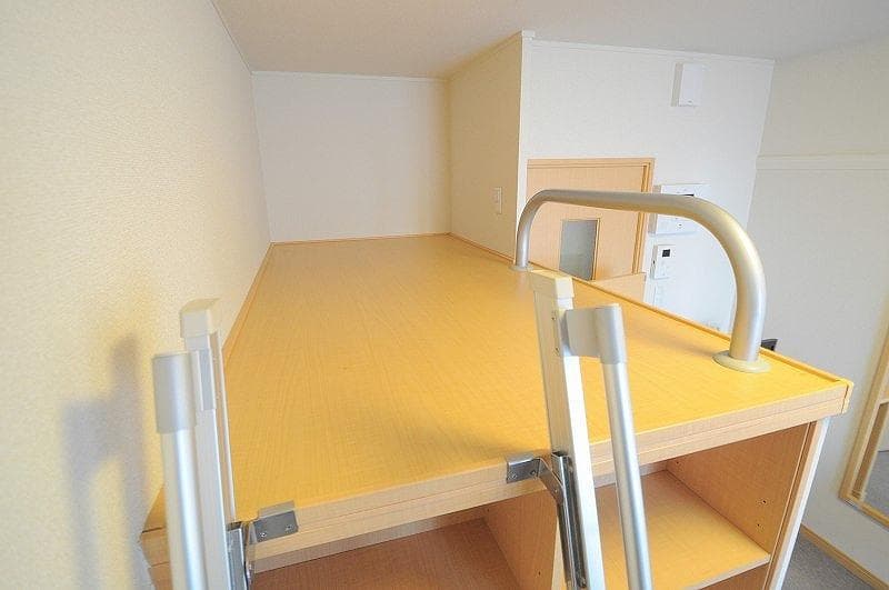 Room image 11