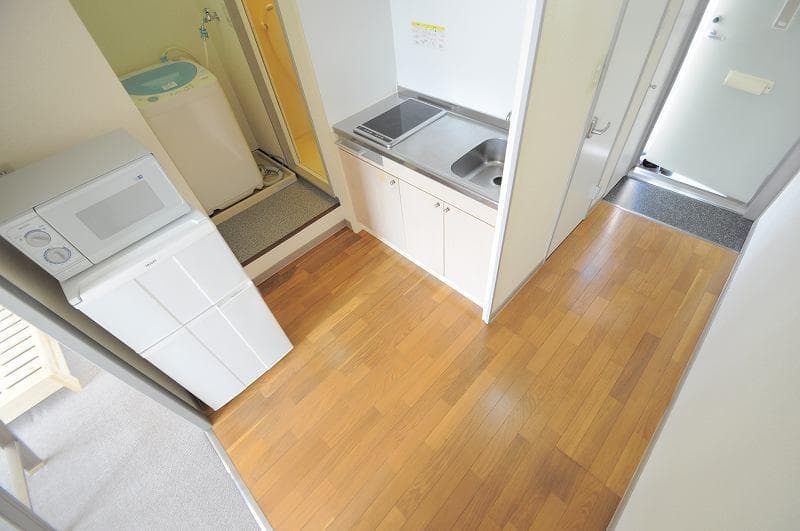 Room image 14