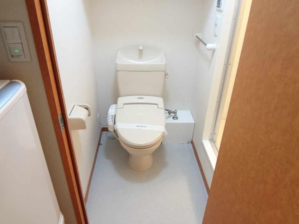 Room image 9