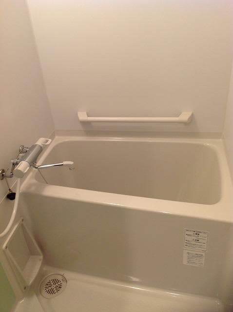 Room image 11