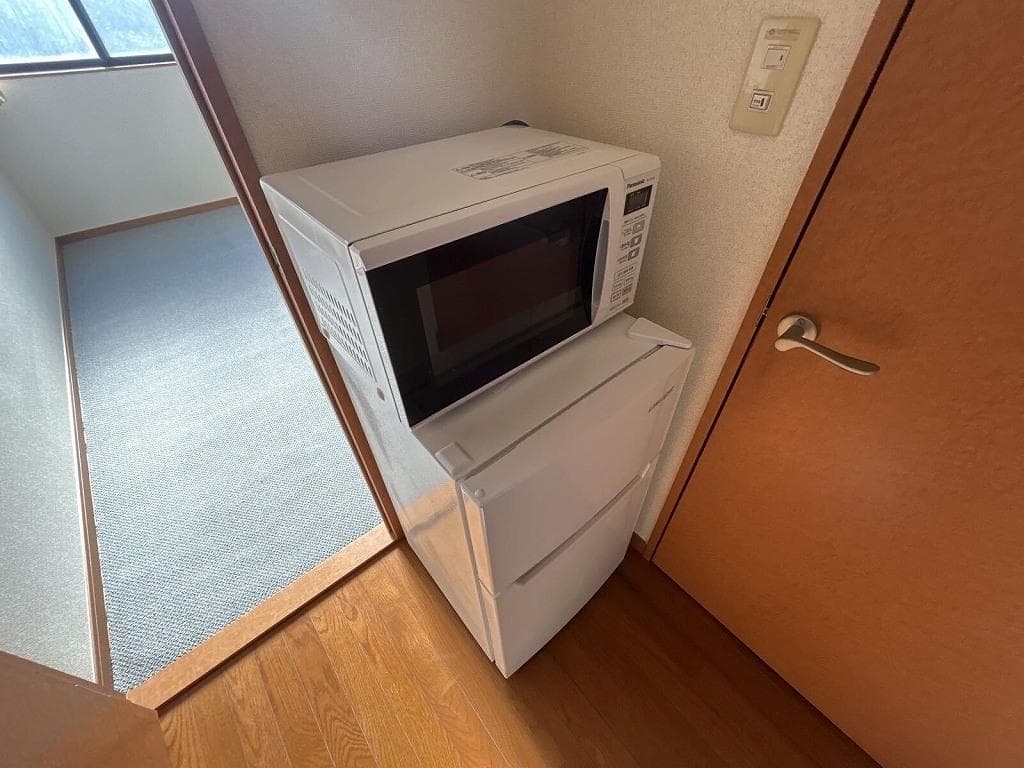 Room image 10